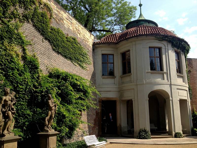 Южные сады в Пражском граде