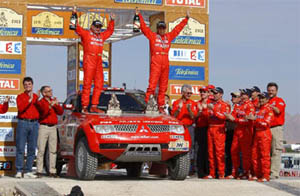 самая титулованная команда ралли Париж-Дакар. Митцубиши тим