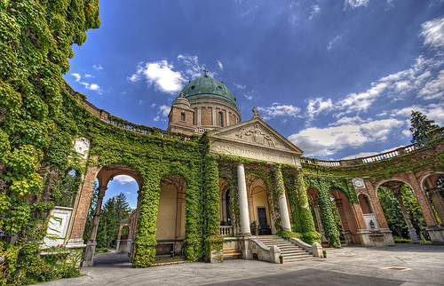 Мирогойское кладбище в Загребе
