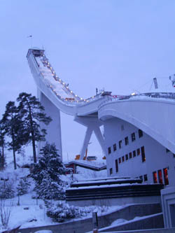 на севере столицы, лыжный стадион, горки и все как для профессионалов так и для чайников :)