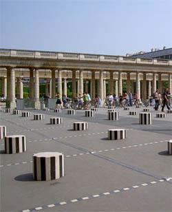 Колонны Бюрена