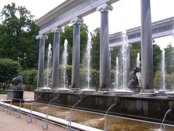 Фонтан "Львиный каскад"