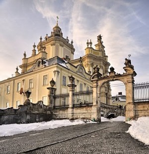 Львов и область