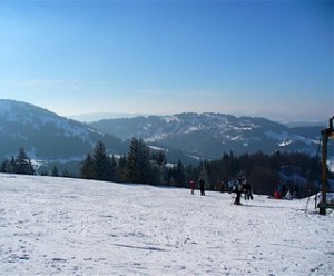 Горнолыжный курорт Славское -- один из популярнейших в Карпатах