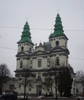 В поисках исчезающих святынь. Старинные храмы Тернопольщины