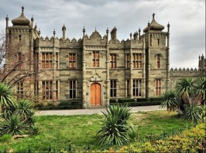 Воронцовский дворцово-парковый комплекс в Алупке