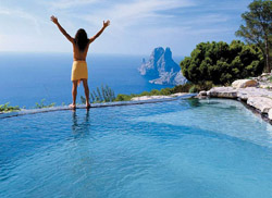 Ибица - мекка тусовой молодежи всего мира