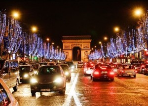 Ночной Париж