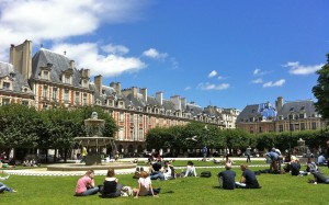 Площадь Вогезов (place des Vosges)