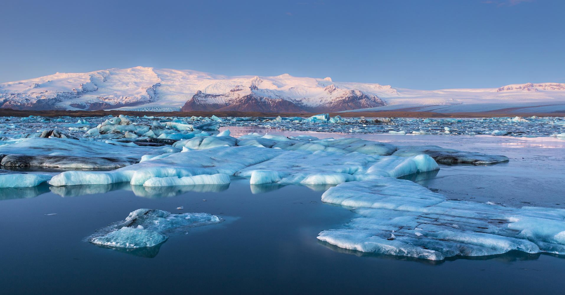 Фото достопримечательностей Исландии: 