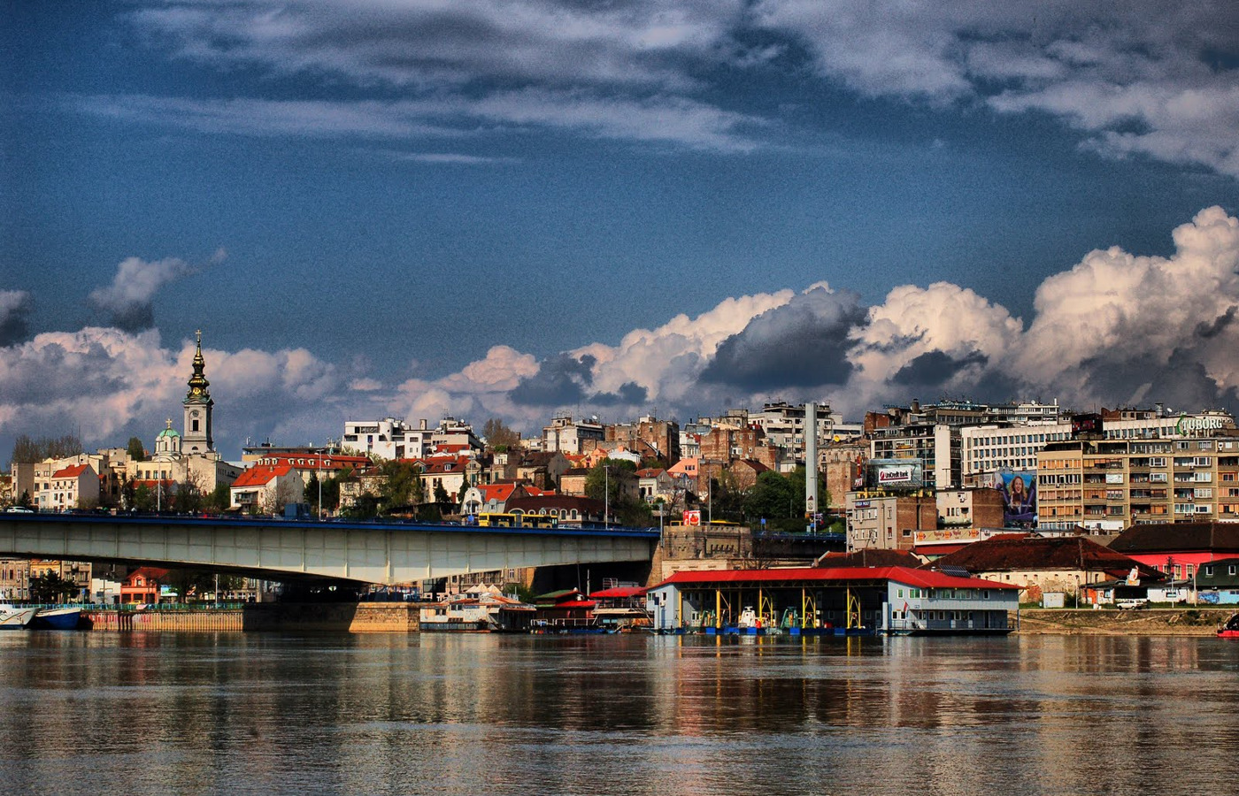 Фото достопримечательностей Сербии: Набережная Дуная