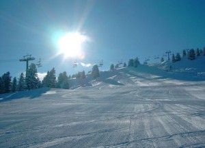 Морозное солнце в Майрхофене (Австрия)