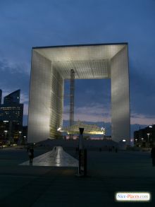 Арка. Дефанс. Париж (Париж)