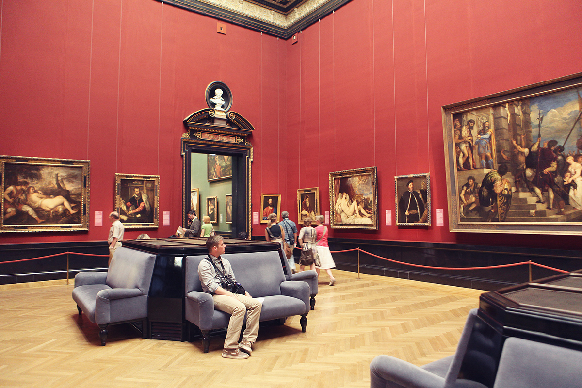 Фото достопримечательностей Вены: Картинная галерея в художественном музее на площади Марии Терезии