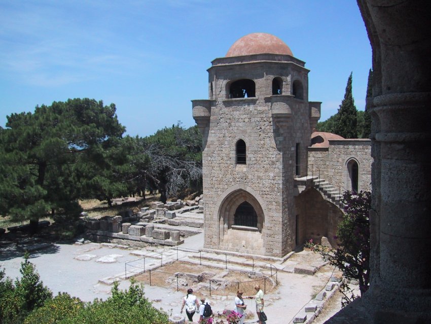 Фото достопримечательностей Греции: Церковь Богородицы 15-го века на горе Филеримос, о. Родос