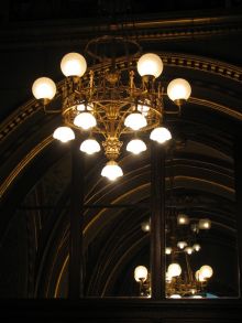 Внутри парламента 
Источник: http://andrey.novikov.com (Будапешт)