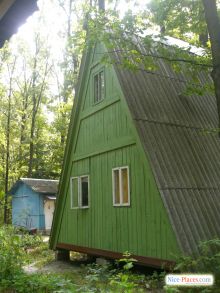 Чуть ли не самый большой дом на турбазе (Киев и область)