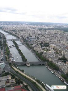 Сена глазами птицы с высоты 275 метров (Париж)