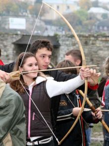 На фестивале каждый может поупражняться в стрельбе из лука (Каменец-Подольский)