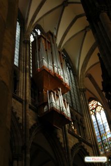 Орган. Сердце и голос кафедрального собора. В Кельнском Доме их несколько (Кельн)