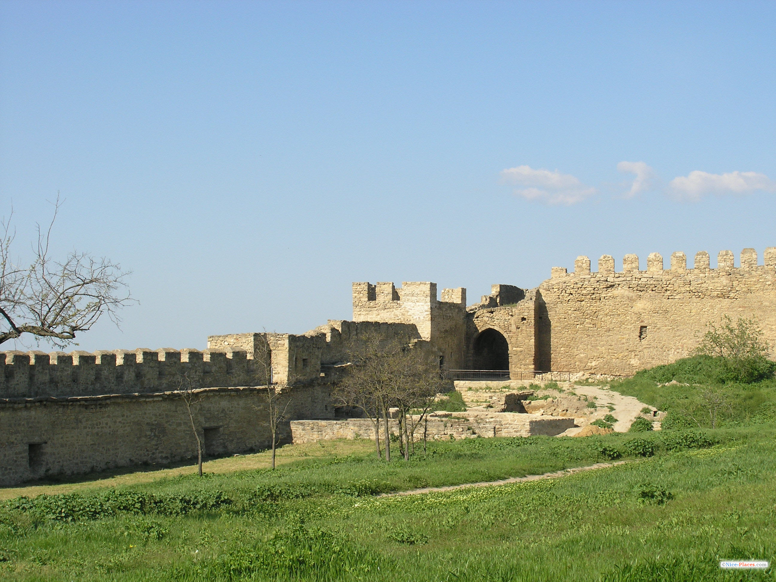 Фото достопримечательностей Одессы и Одесской области: Гражданский двор крепости