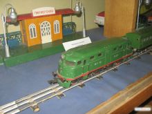 Железнодорожная станция и поезд (Киев и область)