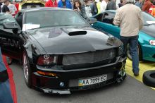 Что это за чудо-юдо удалось понять лишь зайдя сзади - Форд Мустанг. осталось только название... (Киев и область)