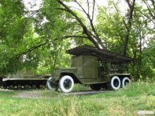 Катюша. Выставка военной техники возле Монумента Победы в Изюме (Изюм)