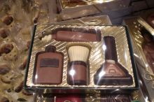 А это шоколадный набор для бритья любимому человеку (Кельн)