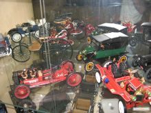 Одни из первых автомобилей (Киев и область)