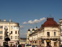 Площадь Филармонии (Черновцы)