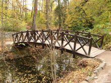 Деревянный мостик через ручей (Умань)