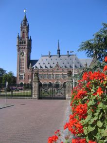 Гаага. Дворец Мира (Голландия)