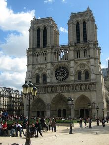 Собор Парижской Богоматери, в которой хранится Терновый Венец (Франция)