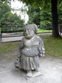 Знаменитый Сад карликов