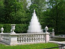 Фонтан "Пирамида" в Петродворце