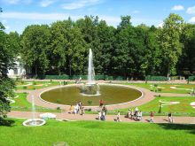 Фонтан "Чаша" (Санкт-Петербург и область)