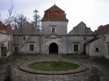 Главный двор замка Свирж (Львов и область)