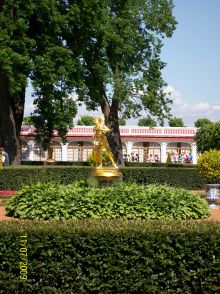 Монплезирский сад. Фавн с козленком (Санкт-Петербург и область)