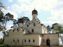 Храм Архангела Михаила в честь которого названа усадьба