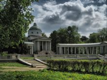 Храм-усыпальница рода Юсуповых - последнее пристанище хозяев усадьбы