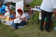 Вышивальщицы за работой (Киев и область)