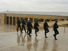 Почетный караул перед мавзолеем Ататюрка (фото nicolya.livejournal.com) (Турция)