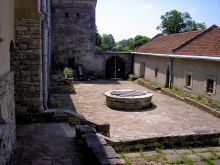 Внутренний двор свиржского замка (Львов и область)