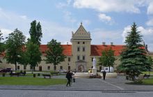 Жолковский замок (Львов и область)