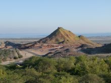 Остров Сир Бани Яз в Абу-Даби (Объединённые Арабские Эмираты (ОАЭ))