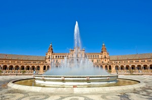 Фонтан на площади "Испания" (Испания)