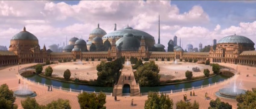 Фото достопримечательностей Испании: Площадь "Испания" в Севилье была взята за основу для декораций в одном из эпизодов "Звездных войн. Атака клонов"