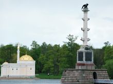 Турецкая баня и Чесменская колонна (Санкт-Петербург и область)