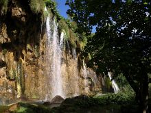 Заповедник «Плитвицкие озера». Повсюду в парке водопады (Хорватия)